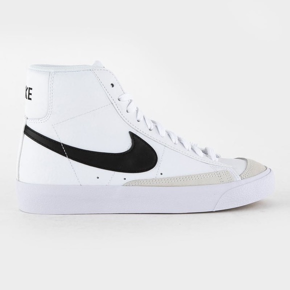 Nike White and Black mid 77’ Blazers - Picture 4 of 4